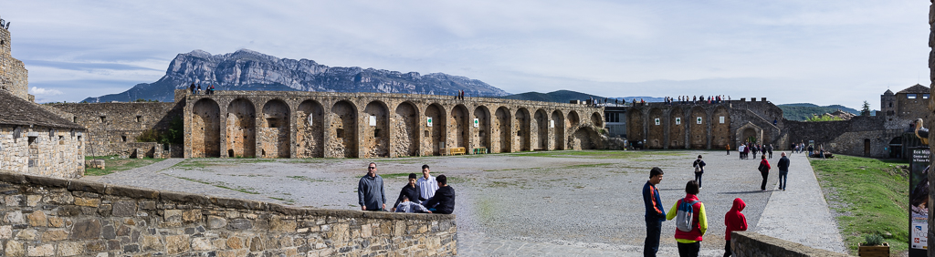 Ainsa 161016 2027 Pano