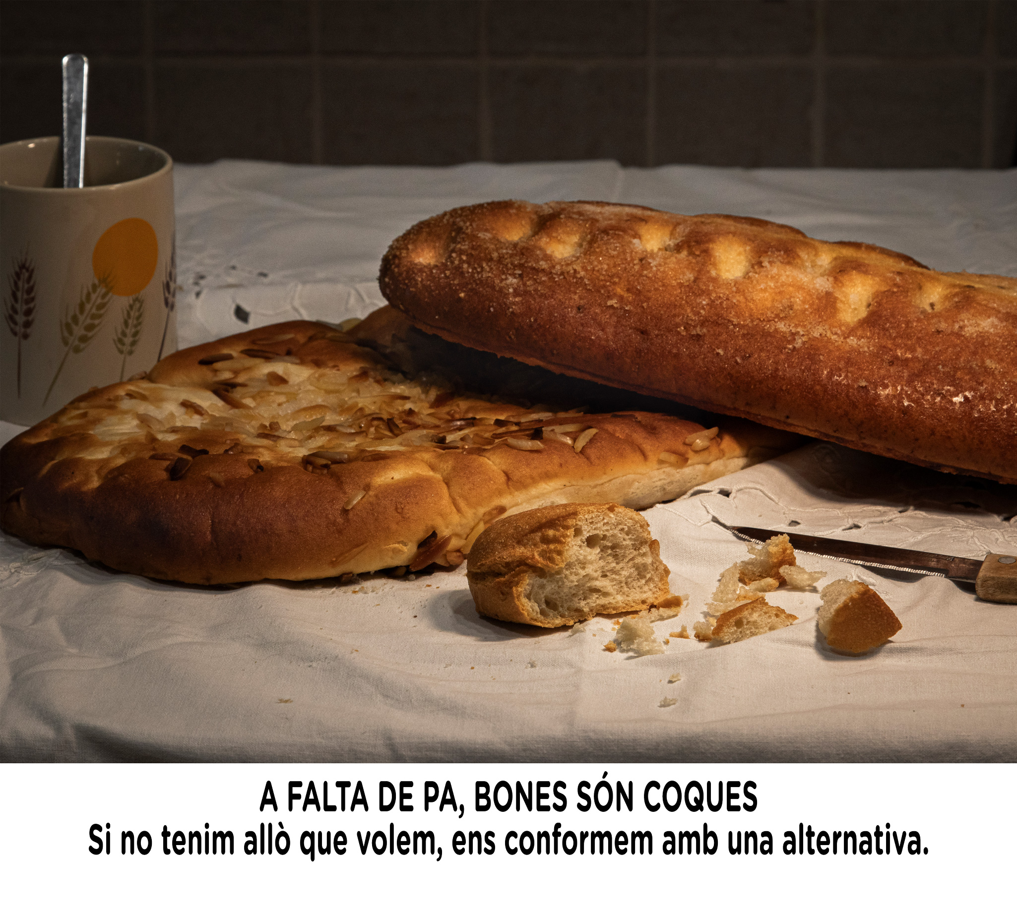 A FALTA DE PA BONES SÓN COQUES